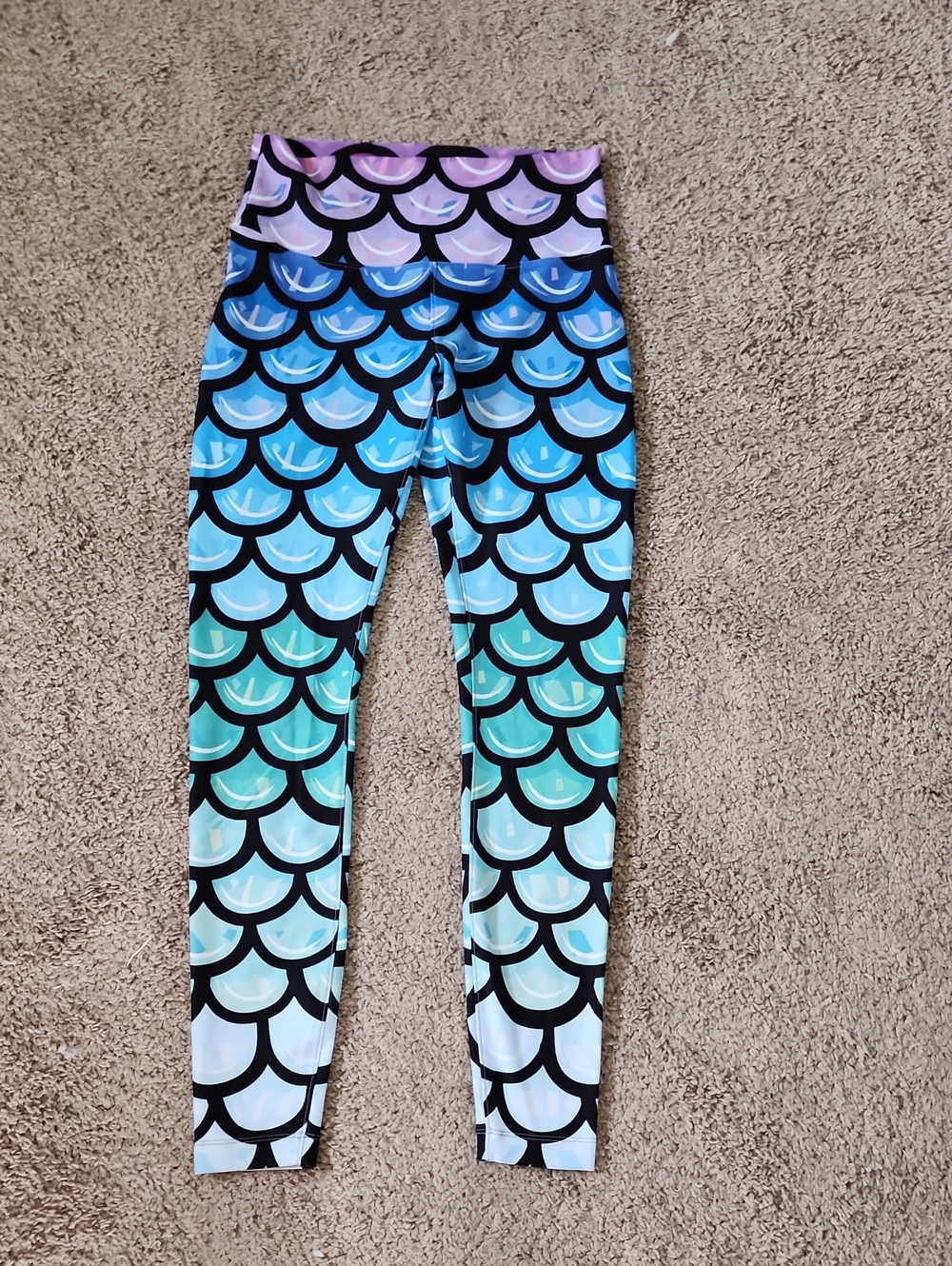 Mermaid Scale Gradient Leggings in Blue, Turquoise & Purple
